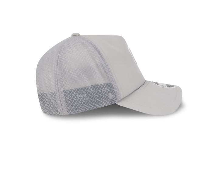 Chicago Cubs 2026 BP 9FORTY Graphite Adjustable Cap by New Era