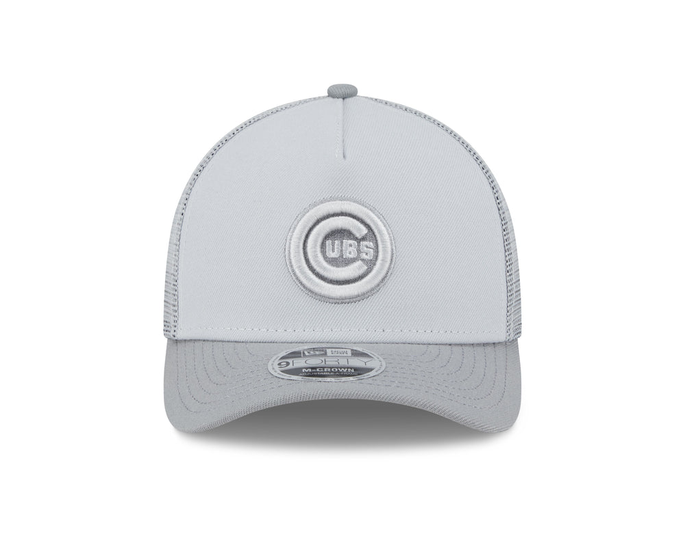 Chicago Cubs Bullseye Graphite Tonal 9Forty Snapback Cap by New Era Caps NEW ERA CAP COMPANY INC